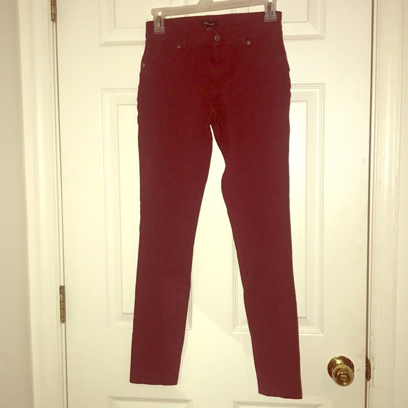 Burgundy Jeggins - Picture 1 of 2